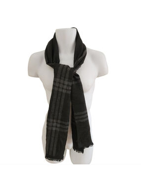 Cashmere Gray & Black Plaid Fringed Scarf Men's